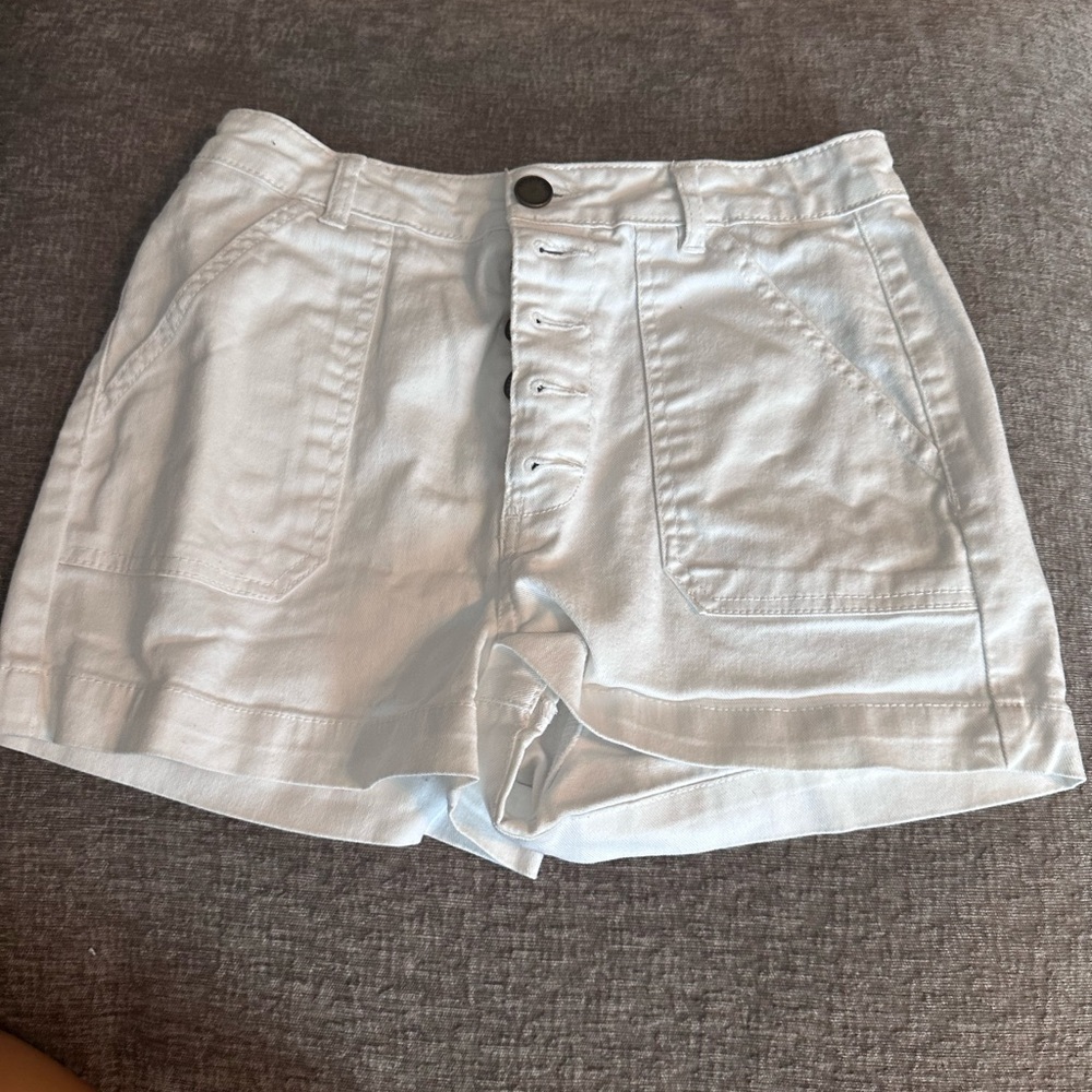Copper Key High Waist White Women Shorts